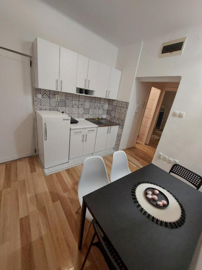 Creative 4 Apartment